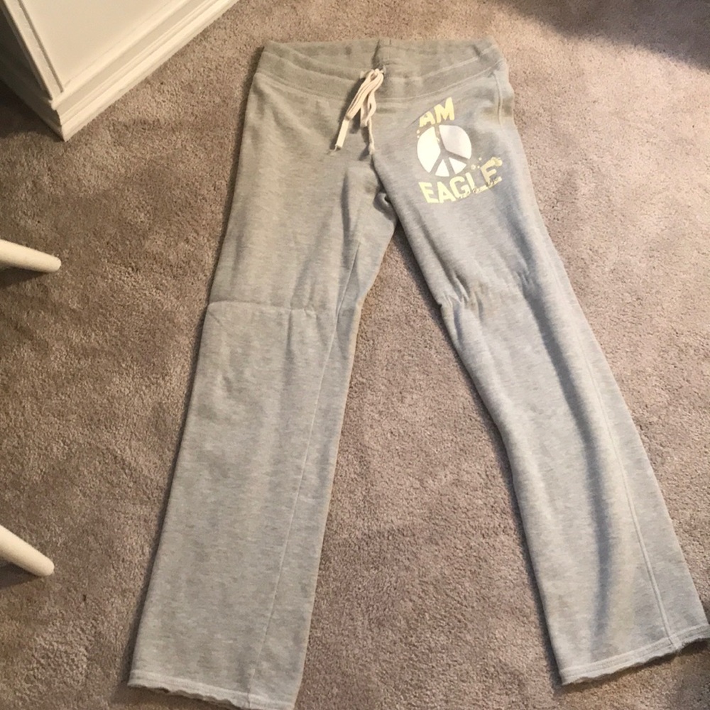 American Eagle grey sweats